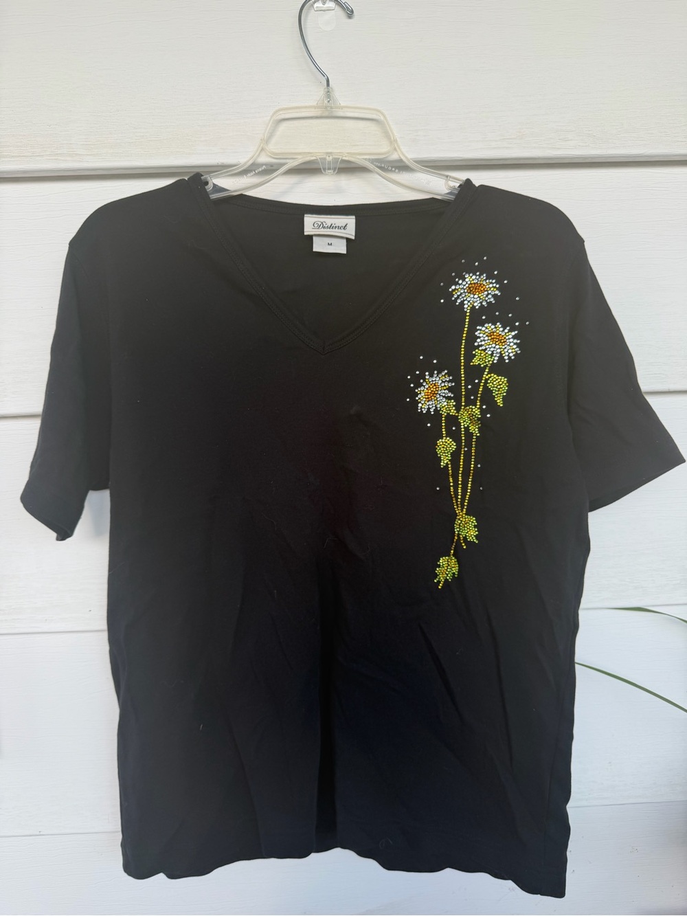 Distinct Black Short Sleeve Top Rhinestone Embellished Daisies Boho Size M